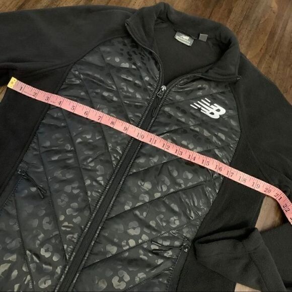 New Balance NWOTs Quilted Cloud Fleece Jacket - Picture 9 of 10